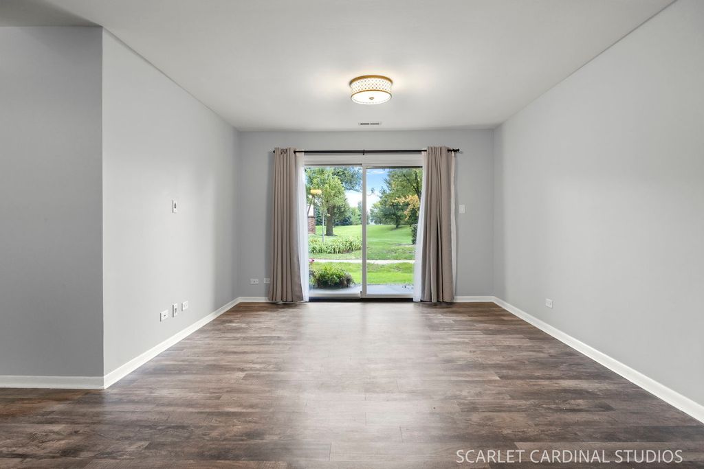 1773 Gloucester Court A, Wheaton, IL 60189 — photo 5