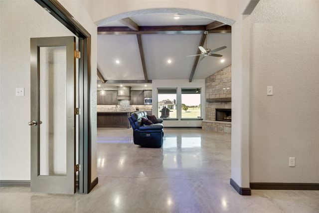 416 Christian Way, Azle, TX 76020