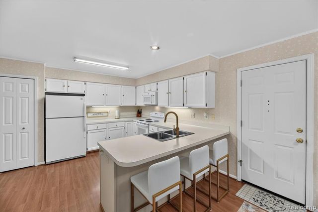 6407 Western Way, Flint, MI 48532