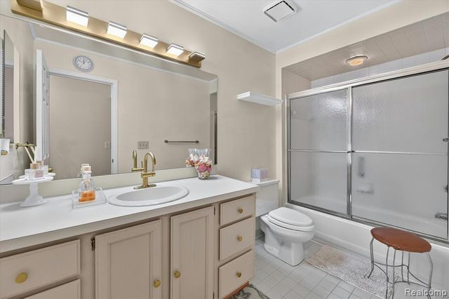 6407 Western Way, Flint, MI 48532