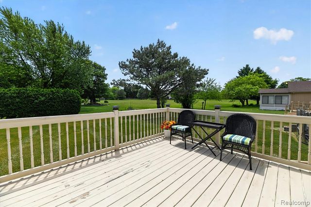 6407 Western Way, Flint, MI 48532