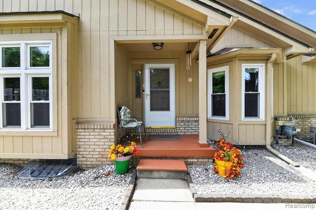6407 Western Way, Flint, MI 48532