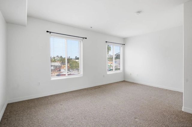 801 W W Hawthorn St 203, San Diego, CA 92101