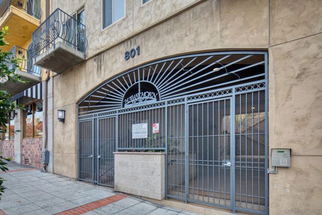 801 W W Hawthorn St 203, San Diego, CA 92101
