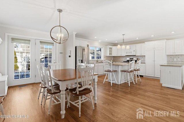 21 Jersey City Avenue, Lavallette, NJ 08735