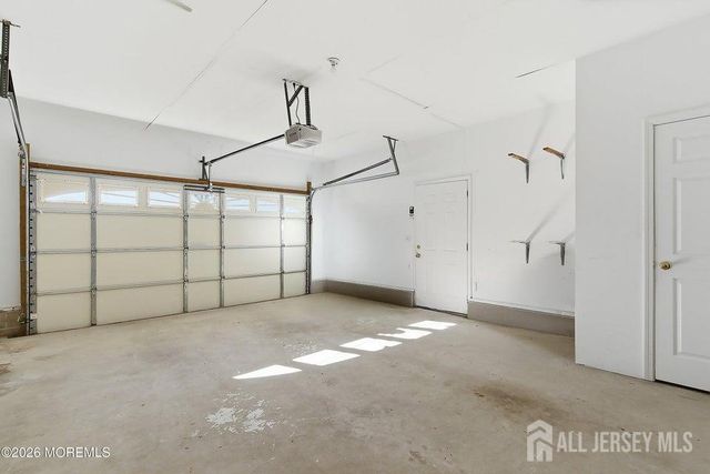 21 Jersey City Avenue, Lavallette, NJ 08735