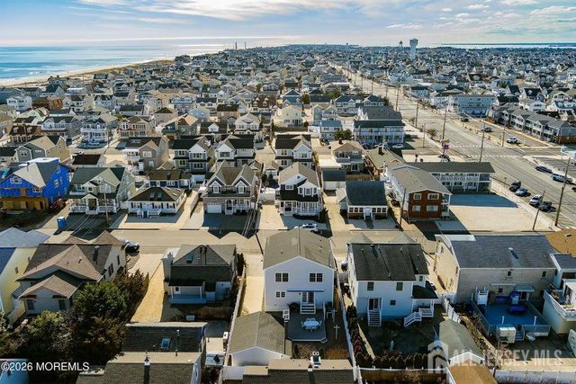 21 Jersey City Avenue, Lavallette, NJ 08735