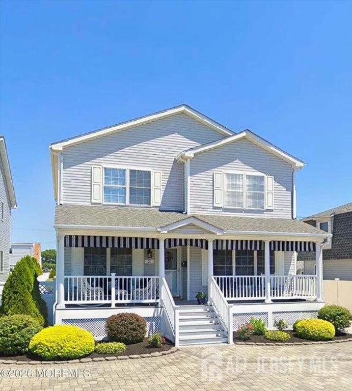 21 Jersey City Avenue, Lavallette, NJ 08735