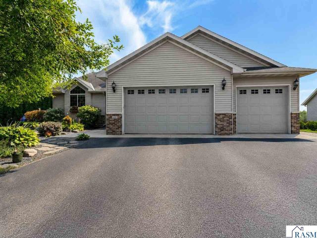 446 Thomas Drive, Eagle Lake, MN 56024