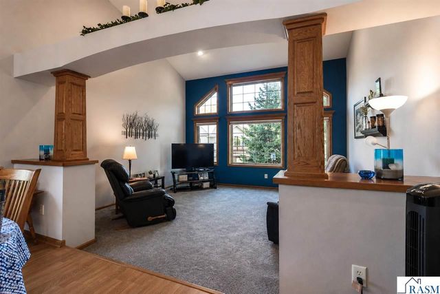 446 Thomas Drive, Eagle Lake, MN 56024