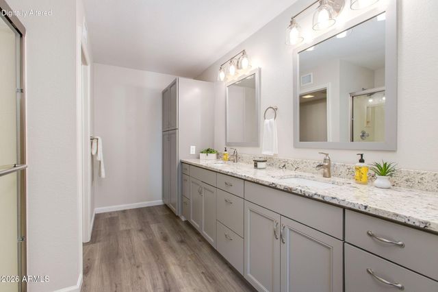 18836 N 94TH Avenue, Peoria, AZ 85382