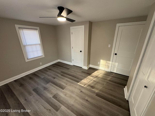 2709 Pioneer Rd, Louisville, KY 40216