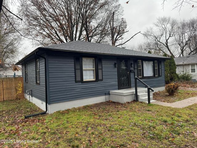 2709 Pioneer Rd, Louisville, KY 40216