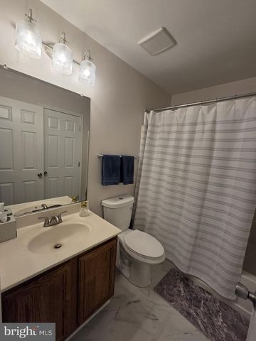 6650 RIDGEBORNE DR, Baltimore, MD 21237