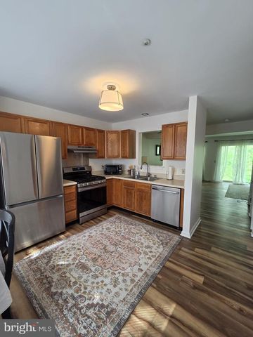 6650 RIDGEBORNE DR, Baltimore, MD 21237