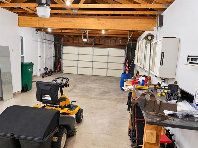 5215 Grosse Pointe Street, Portage, MI 49024