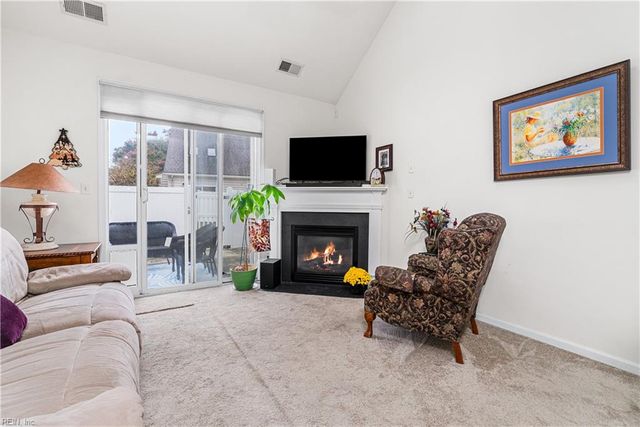 856 Devereaux DR, Virginia Beach, VA 23462