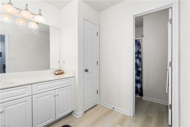 856 Devereaux DR, Virginia Beach, VA 23462