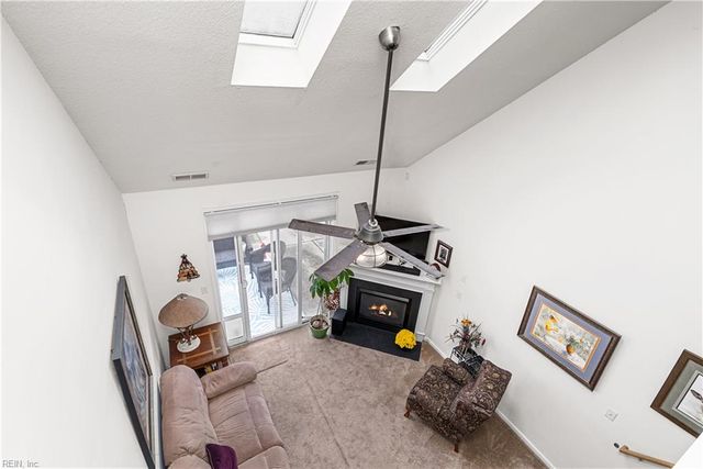 856 Devereaux DR, Virginia Beach, VA 23462