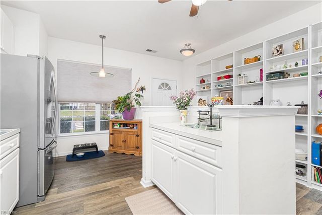 856 Devereaux DR, Virginia Beach, VA 23462