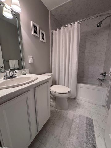 45871 Karam Drive, Shelby Twp, MI 48315