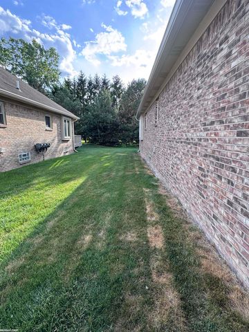 45871 Karam Drive, Shelby Twp, MI 48315