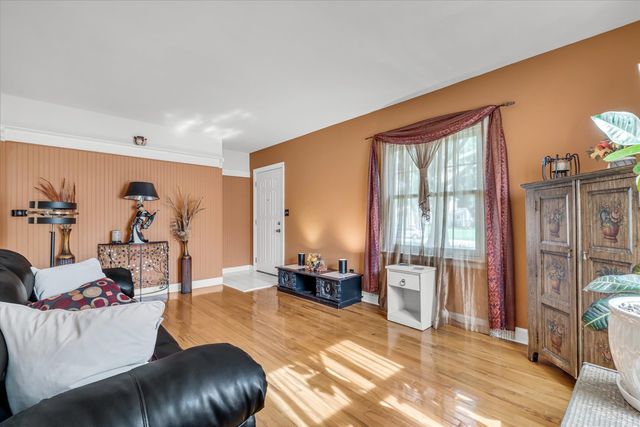 3248 14th Street, Rock Island, IL 61201