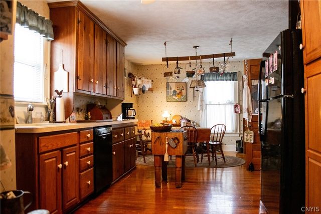 28 Meadow Street, Kirkland, NY 13323