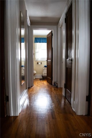 28 Meadow Street, Kirkland, NY 13323