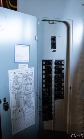 28 Meadow Street, Kirkland, NY 13323