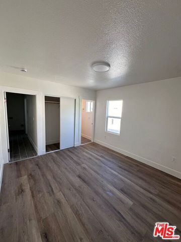 1238 N Mariposa Avenue, Los Angeles, CA 90029