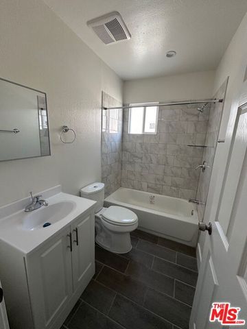 1238 N Mariposa Avenue, Los Angeles, CA 90029
