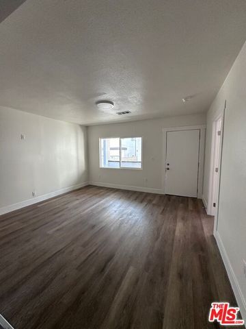 1238 N Mariposa Avenue, Los Angeles, CA 90029