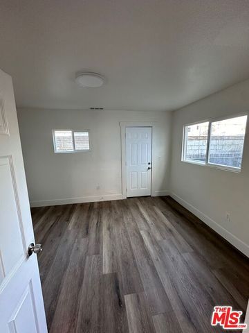 1238 N Mariposa Avenue, Los Angeles, CA 90029
