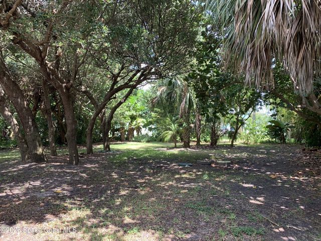 6845 Angeles Road, Melbourne Beach, FL 32951