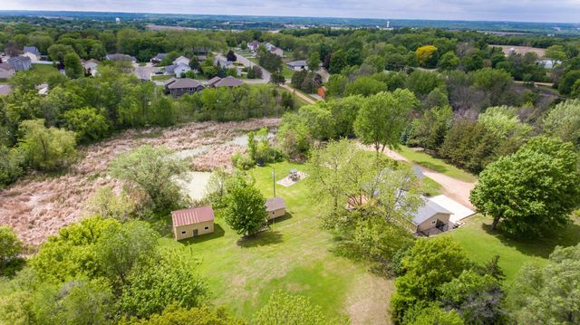 109 Lydia Road, Jordan, MN 55352