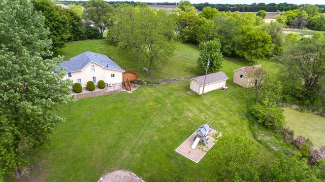 109 Lydia Road, Jordan, MN 55352