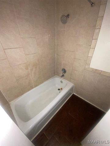 2440 Price Street B, Montgomery, AL 36111