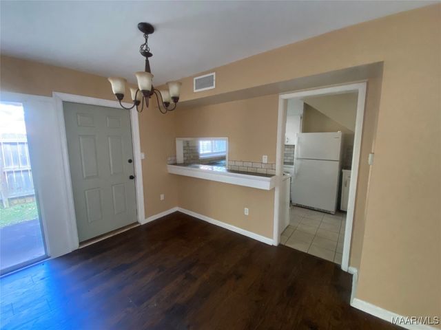 2440 Price Street B, Montgomery, AL 36111