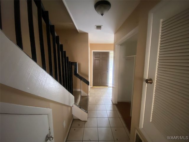 2440 Price Street B, Montgomery, AL 36111