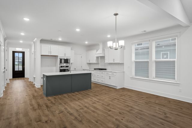 650 Conifer Drive, Spring Hill, TN 37174