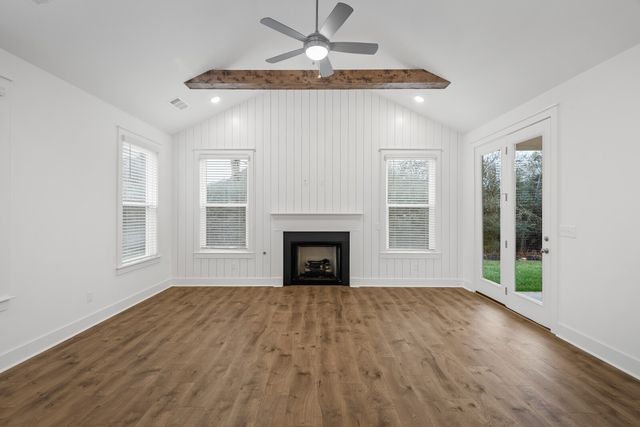 650 Conifer Drive, Spring Hill, TN 37174