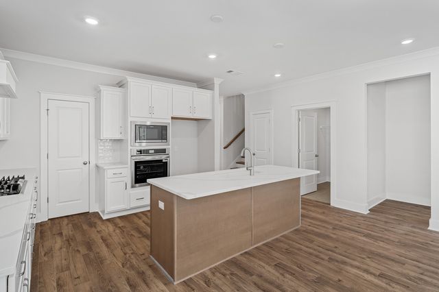 650 Conifer Drive, Spring Hill, TN 37174