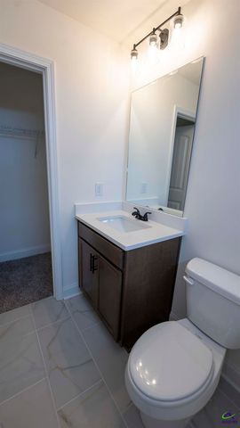 312 Garnet Drive, Bonaire, GA 31005