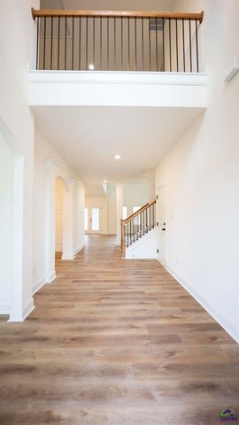 312 Garnet Drive, Bonaire, GA 31005