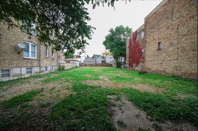 931 N Lawndale Avenue, Chicago, IL 60651