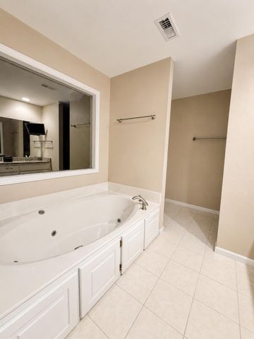 8014 Woodstone Drive, Hixson, TN 37343