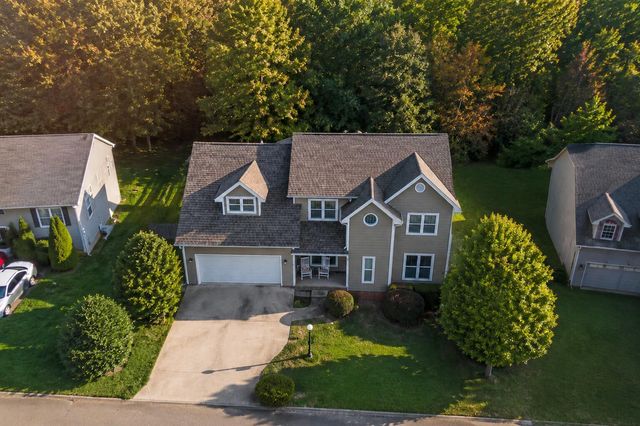 8014 Woodstone Drive, Hixson, TN 37343