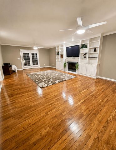 8014 Woodstone Drive, Hixson, TN 37343