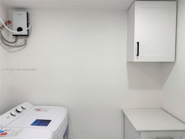 890 SW 28th St 2, Fort Lauderdale, FL 33315